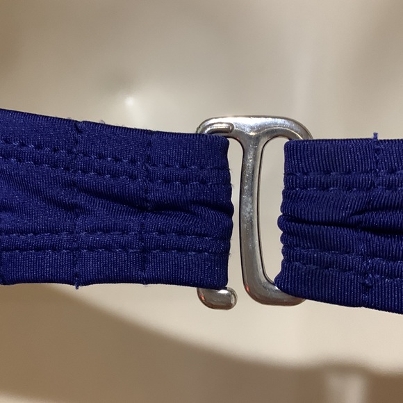 Mossimo swim top - Picture 5 of 8